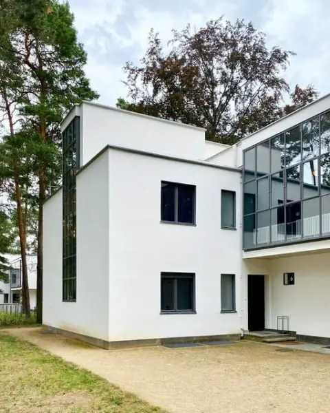 Bauhaus Masterpiece: Denkmalgerecht And Semidetached bauhaus modern home
