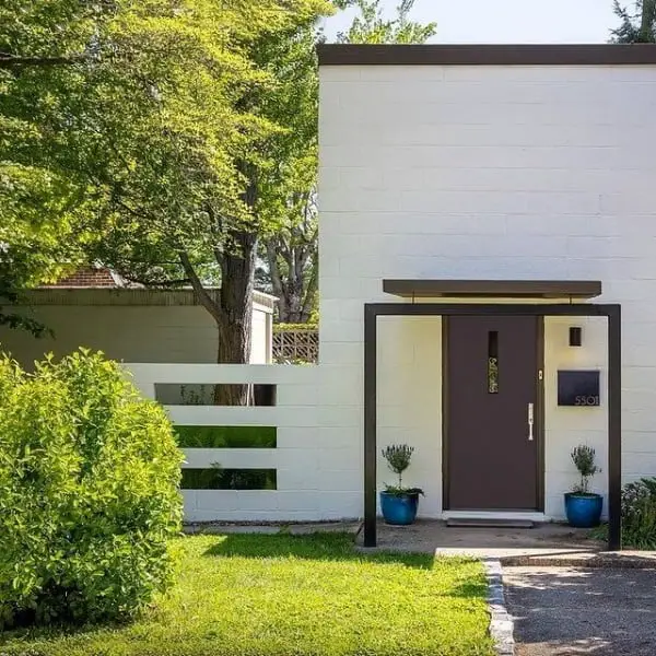 Sleek And Sophisticated: A Bauhaus-Inspired Modern Home bauhaus modern home