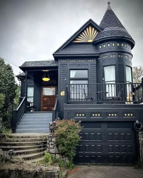 Sleek And Gothic: A Modern Black House In Vintage Portland black modern home
