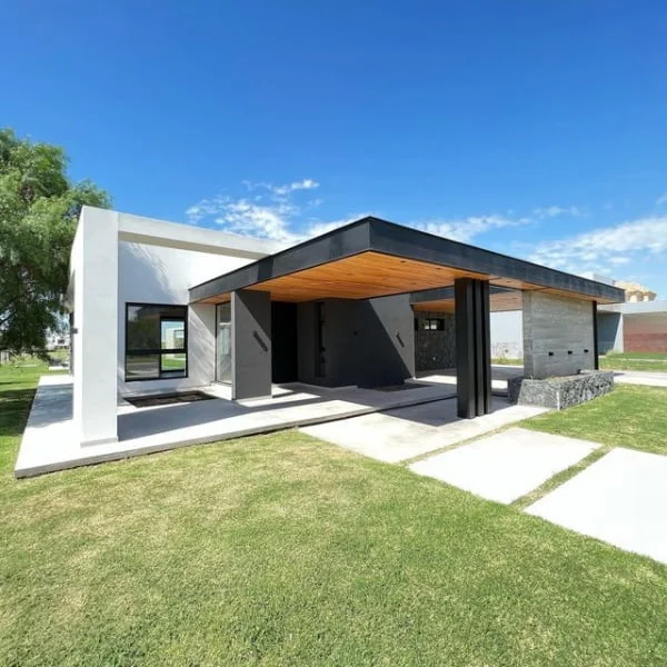 Captivatingly Sleek: A Minimalist Dream Home boutique modern home