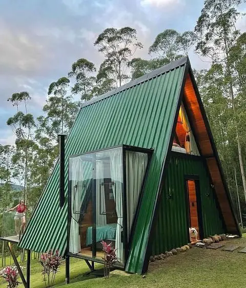 Off-Grid & Aesthetically Clever: The Modern Tiny House Movement beautiful tiny modern home