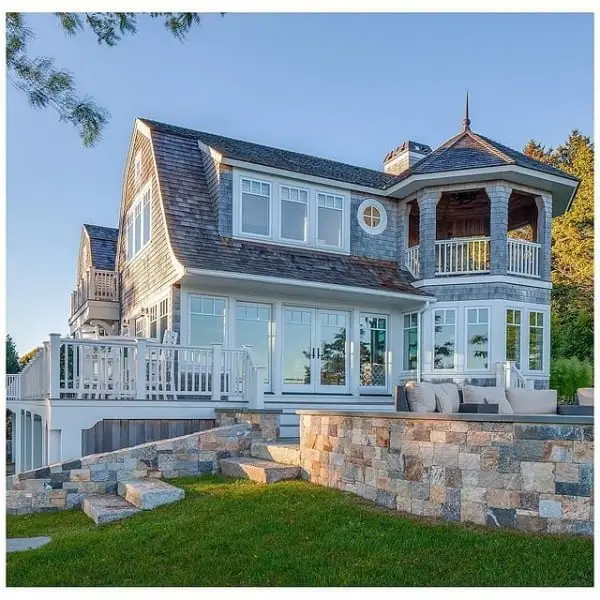 Exquisite Coastal Shingle-Style Custom Home In Martha's Vineyard coastal modern home