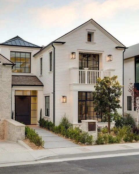 A Serene Contemporary Coastal Home Design coastal modern home