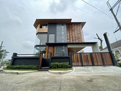 Elegantly Industrial: A Modern Home Design In Marikina industrial modern home