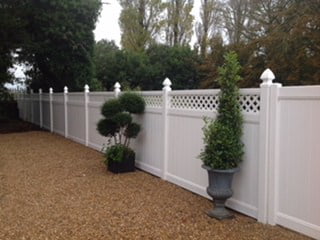 I Wallond Fencing Contractor Plastic Fence Company