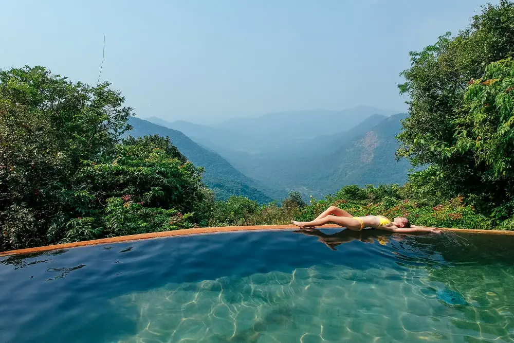 Circular Infinity Pool