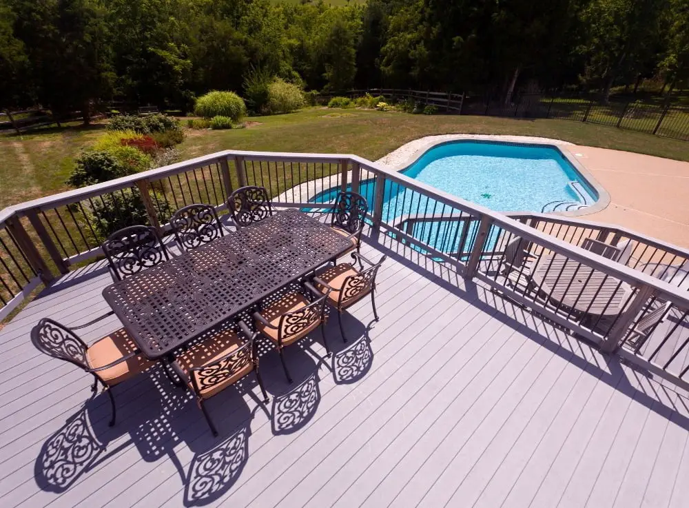 Multi-level Decks beach houses