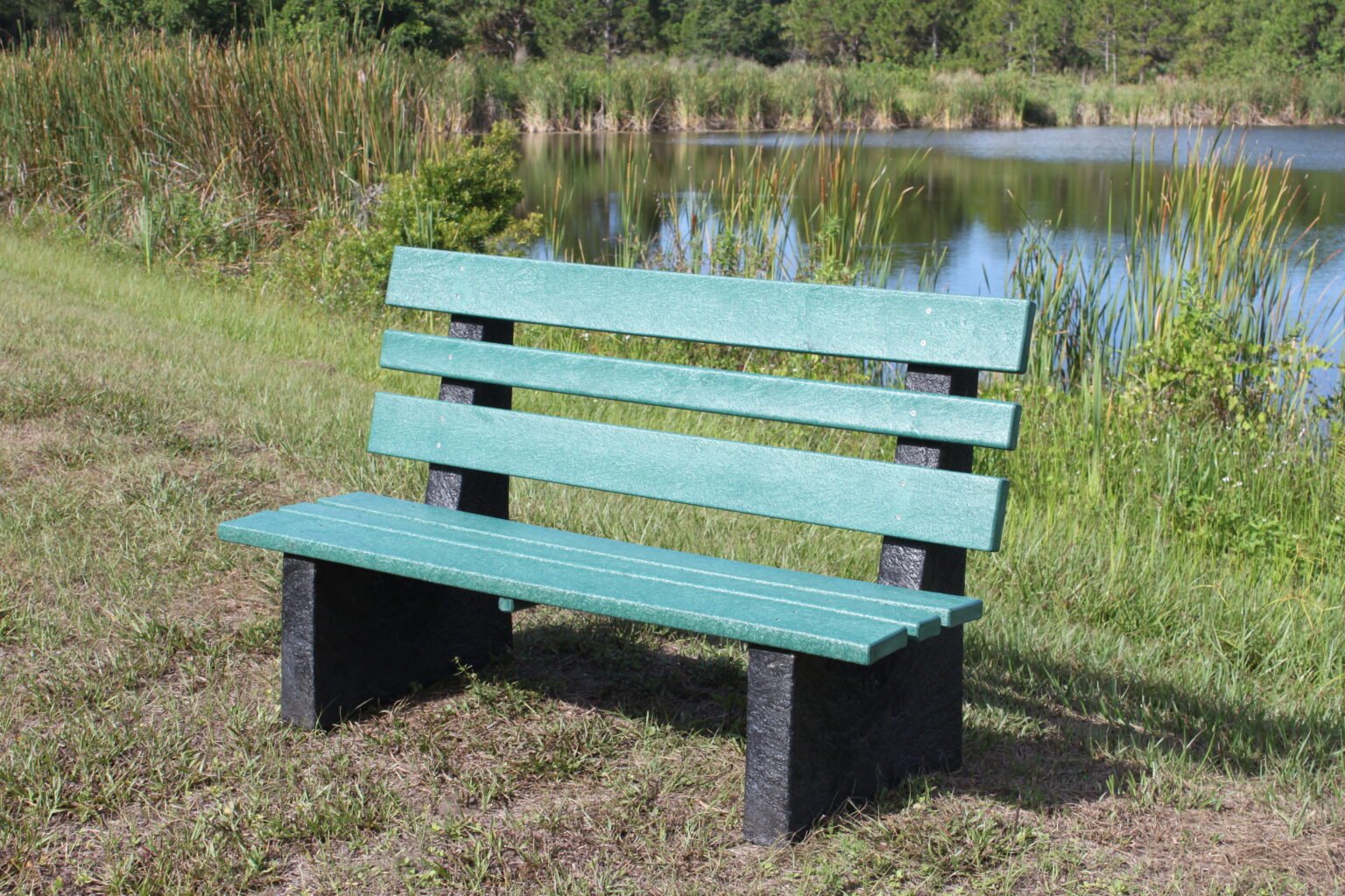 The Top 31 Plastic Furniture Manufacturers