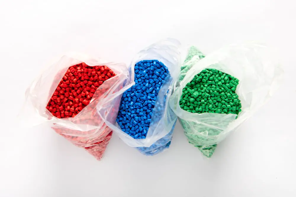 Optimal Drying Conditions for Plastic Pellets