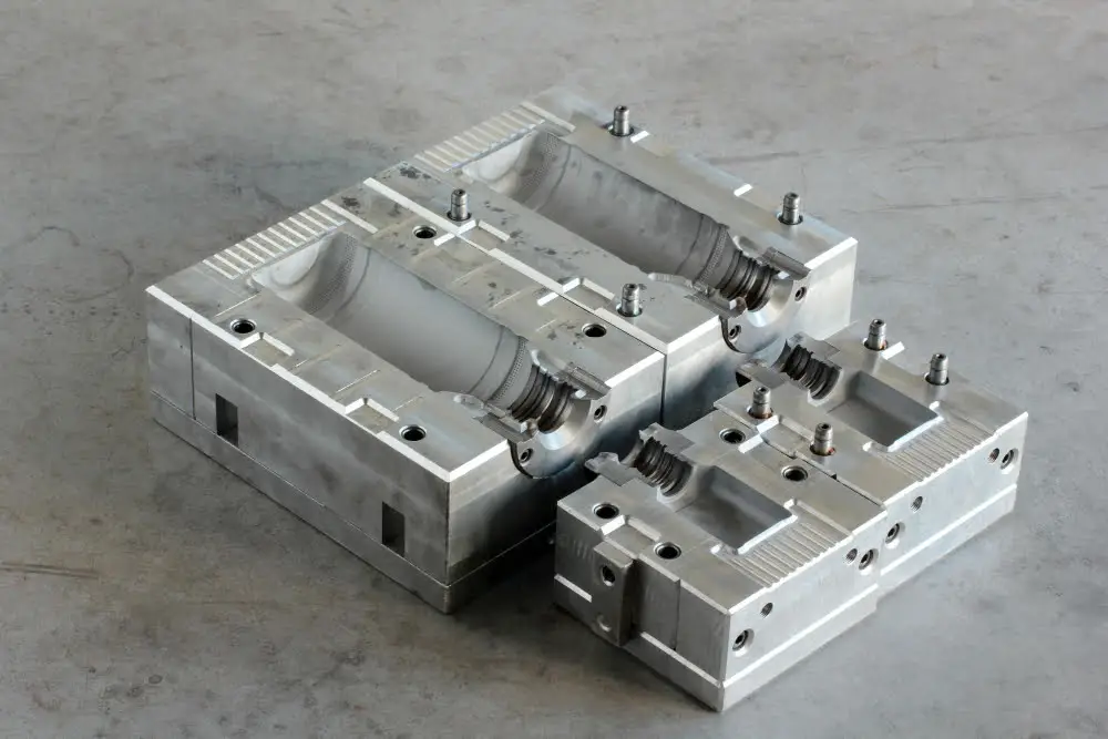 injection molding aluminum