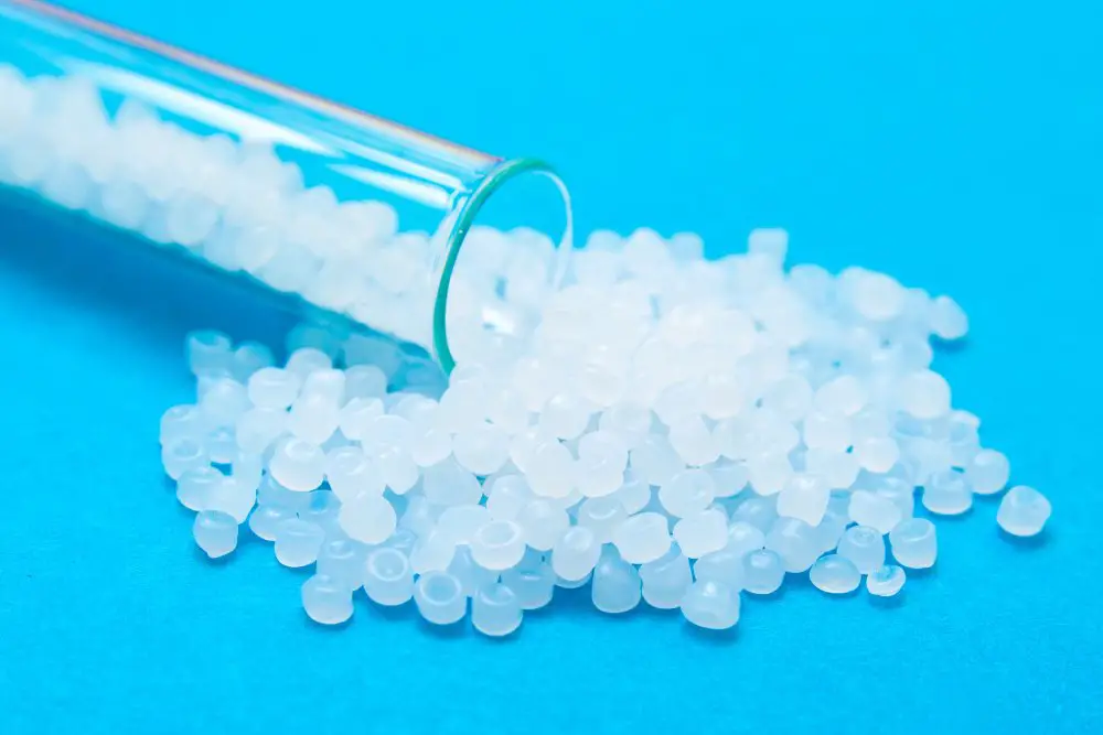 plastic polyethylene white pellet