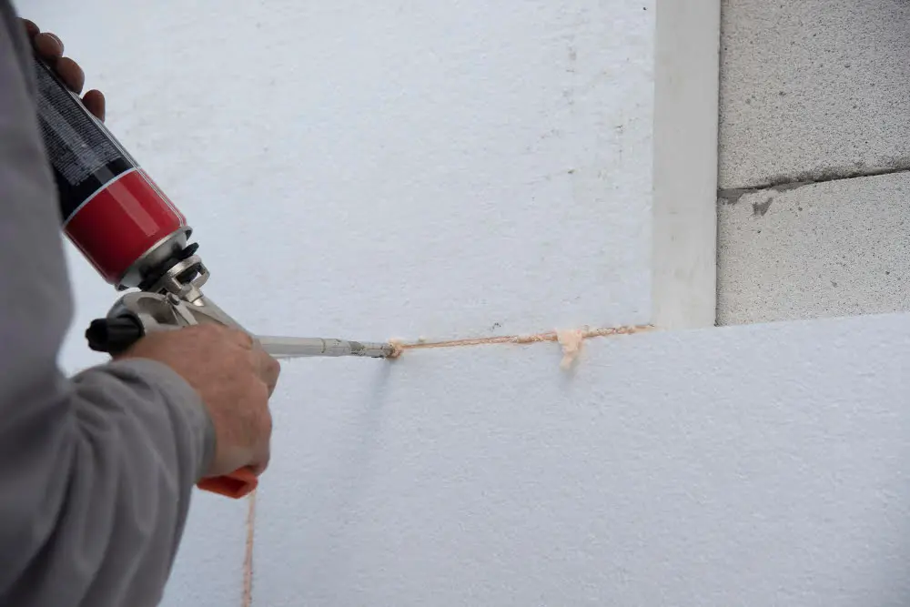 Gaps between Foam Insulation Panels - Sealant