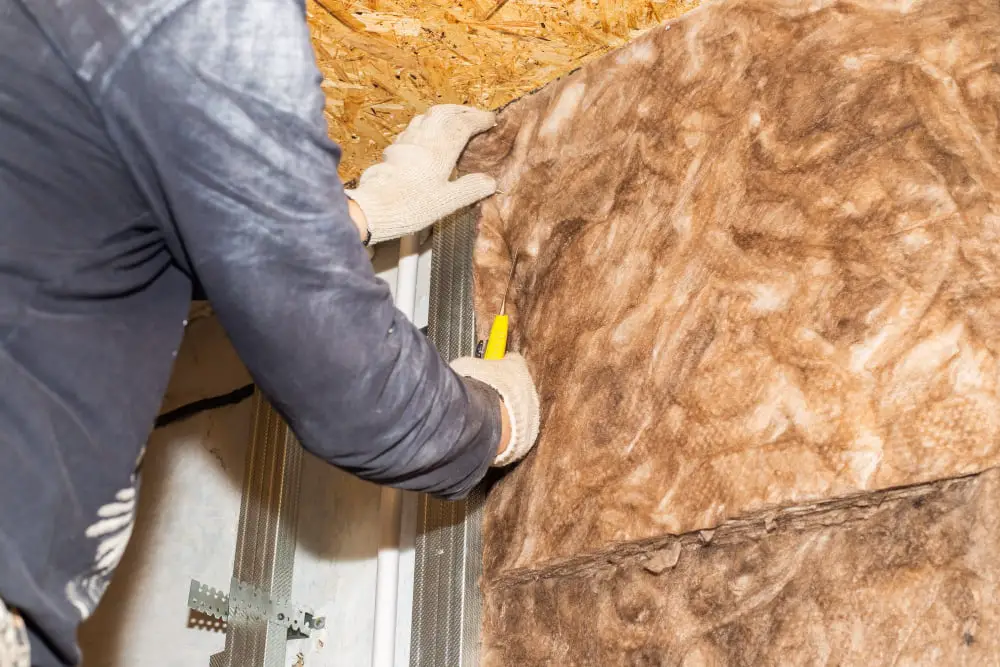 compressed or overstuffed batt insulation