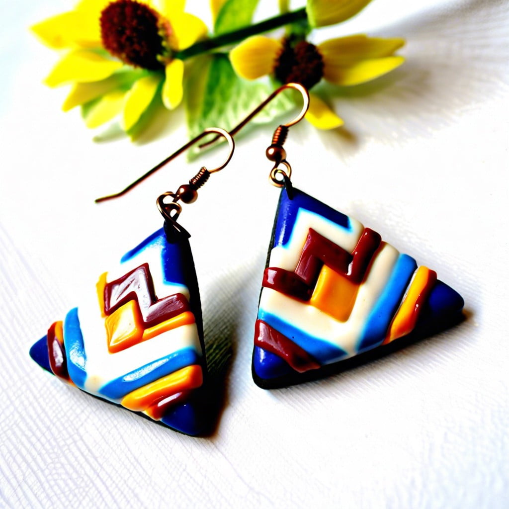 chevron striped triangle earrings